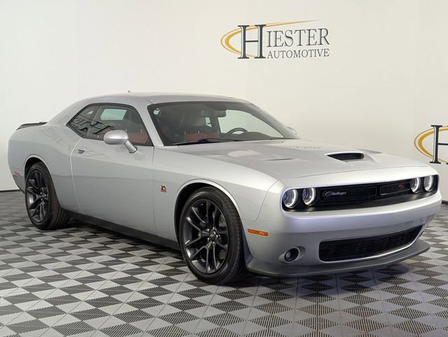 Used 2020 Dodge Challenger R/T Scat Pack w/ Plus Package image 2