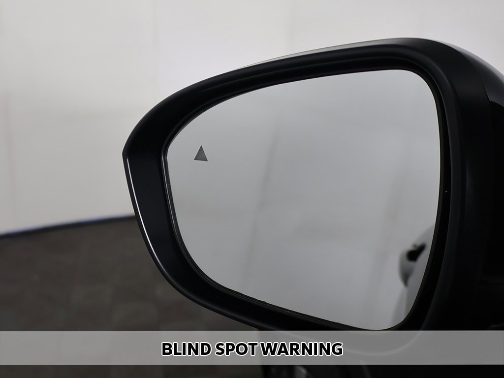 New 2025 Mitsubishi Outlander SEL image 9