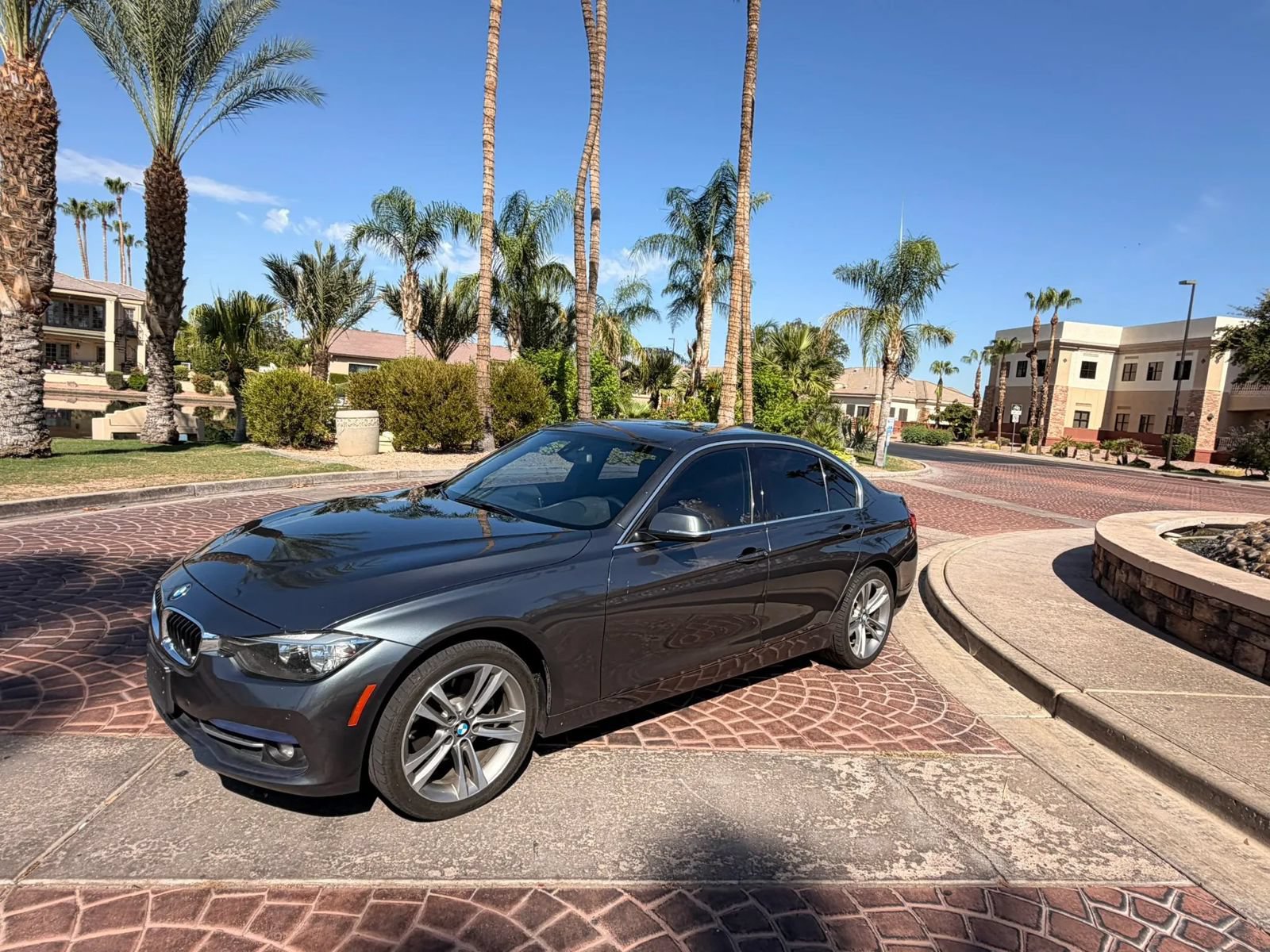 Used 2017 BMW 330i Sedan RWD image 20