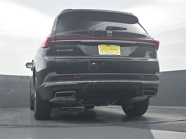 Used 2025 Buick Enclave Preferred image 32