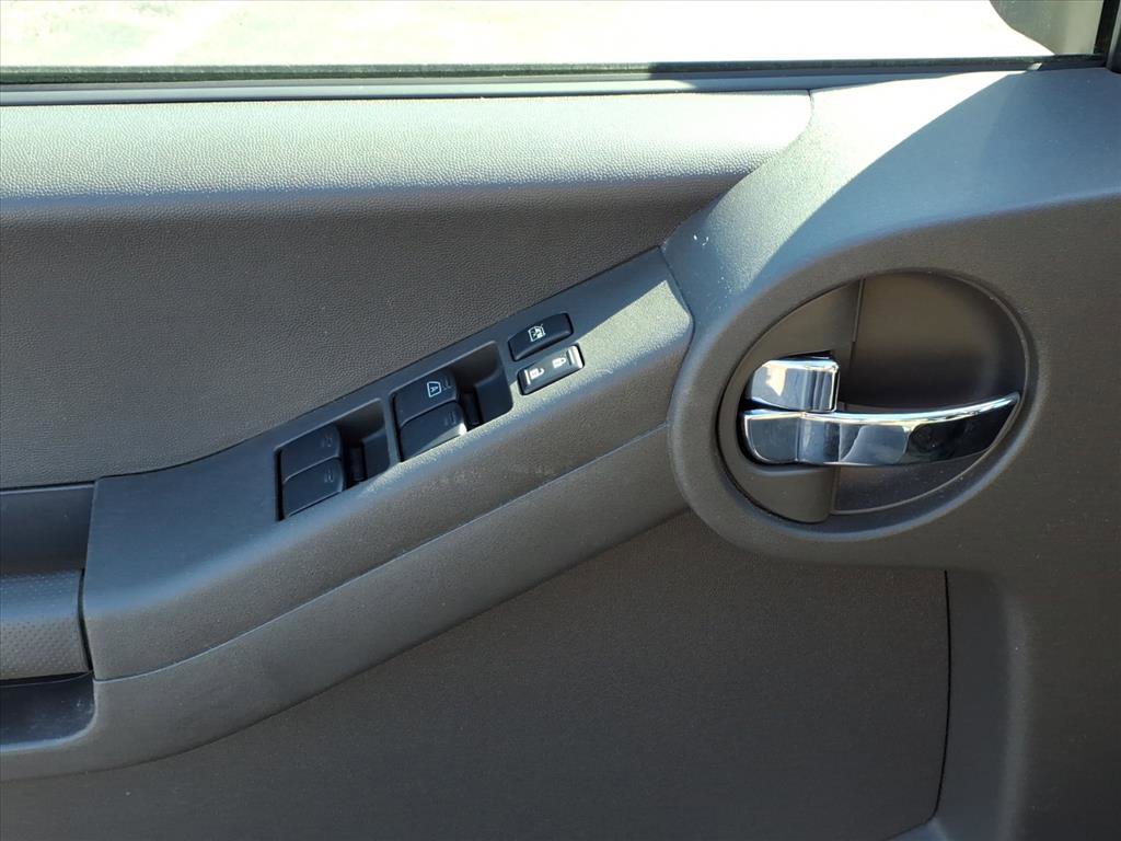 Used 2011 Nissan Xterra PRO-4X image 23