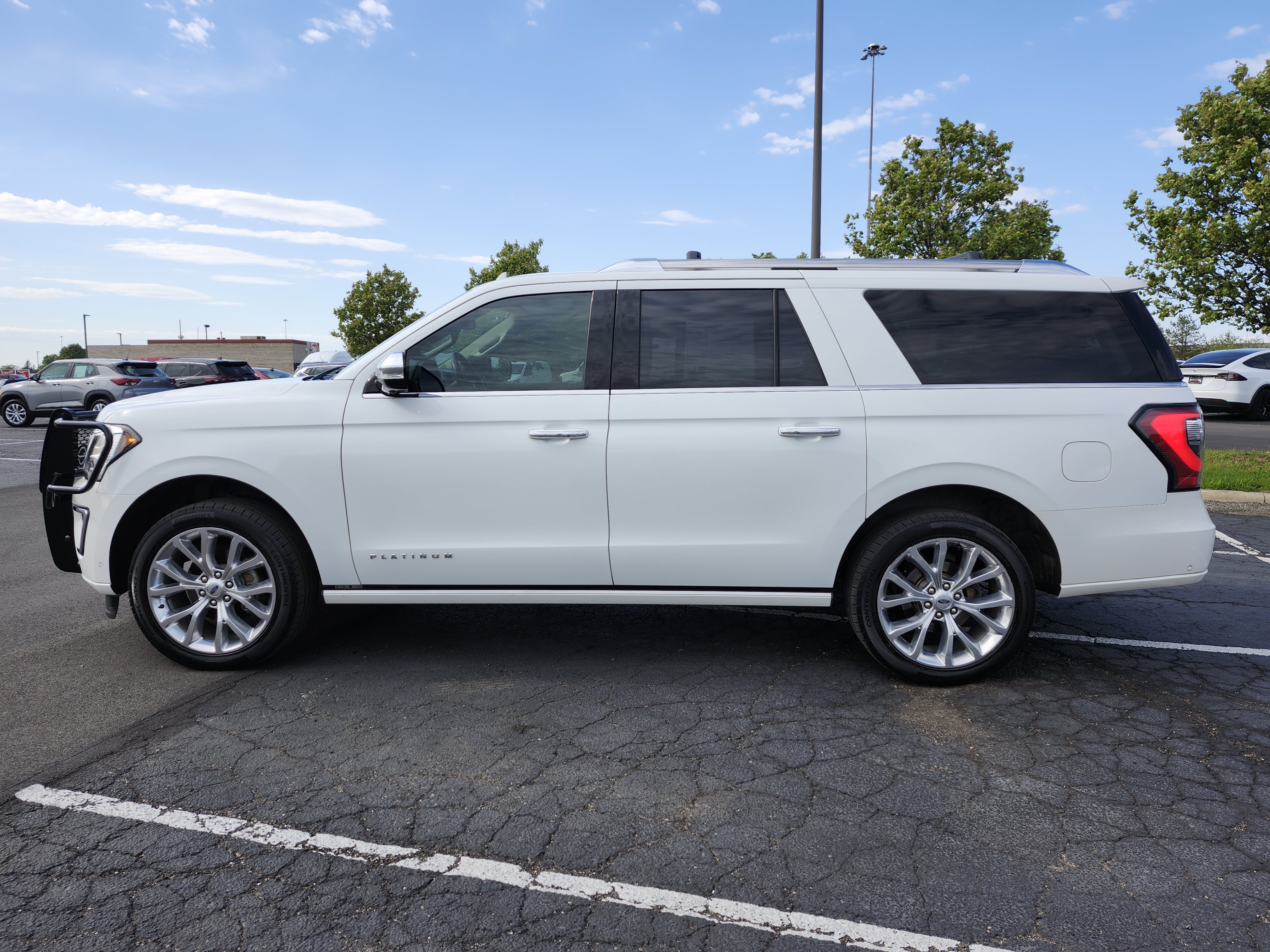 Used 2020 Ford Expedition Max Platinum AWD/4WD image 18