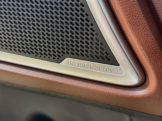 Used 2024 Kia Telluride SX Prestige AWD/4WD image 24