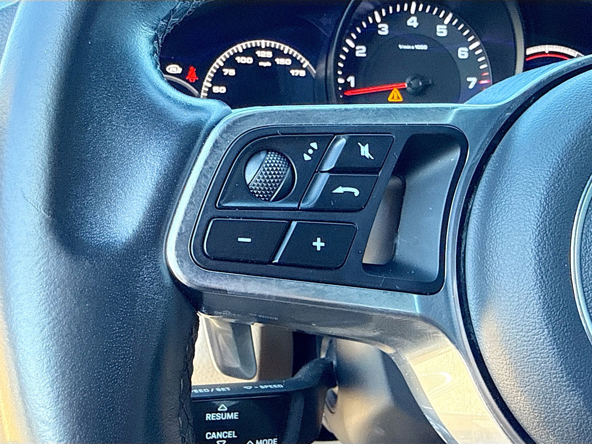 Used 2019 Porsche Cayenne AWD/4WD image 37