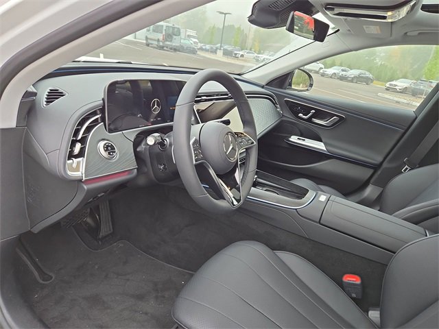 New 2026 Mercedes-Benz E 350 4MATIC Sedan image 24