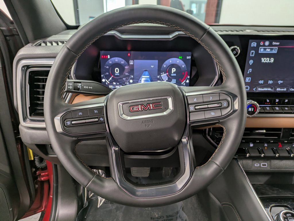 Used 2024 GMC Canyon AT4 image 21