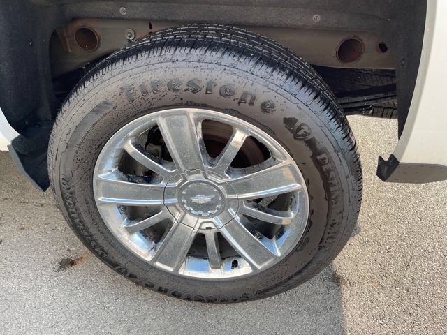 Used 2018 Chevrolet Silverado 1500 High Country AWD/4WD image 40
