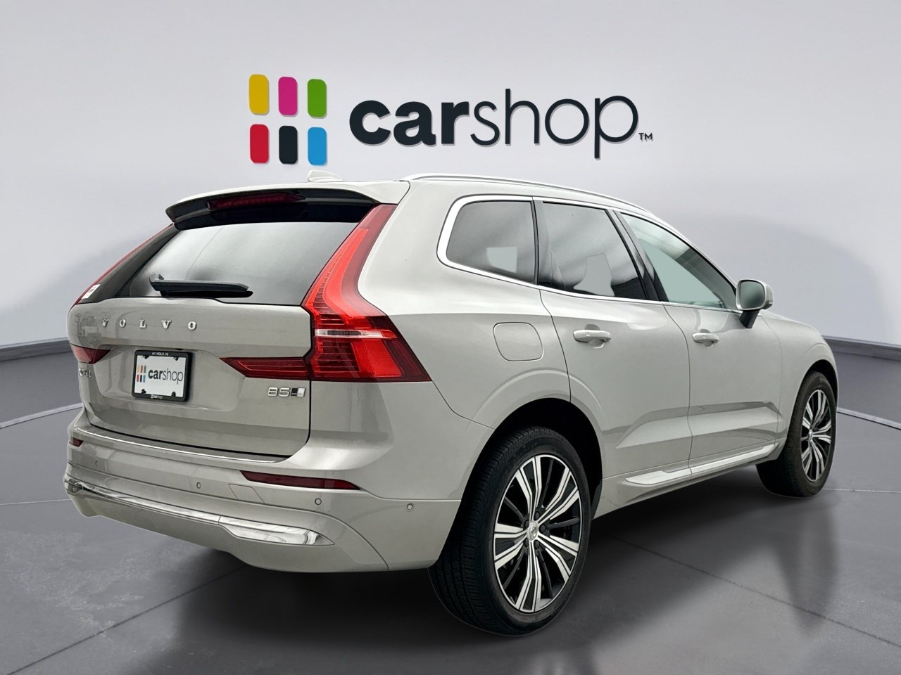 Used 2023 Volvo XC60 B5 Plus w/ Climate Package AWD/4WD image 5