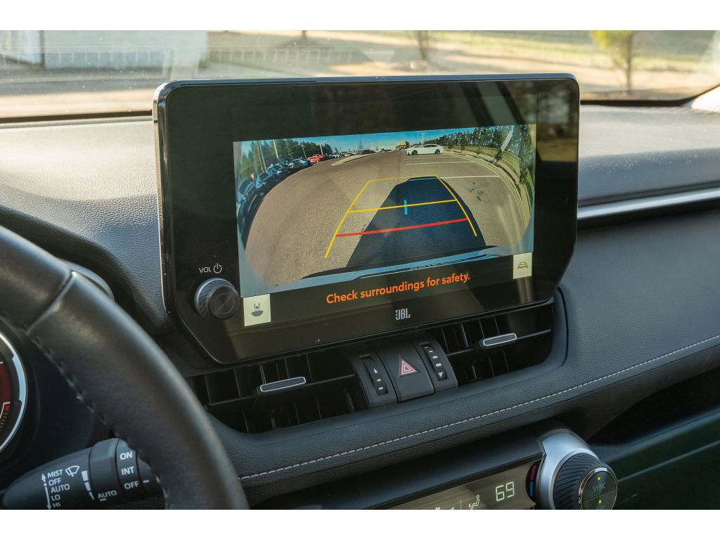 Used 2025 Toyota RAV4 XLE Premium image 22