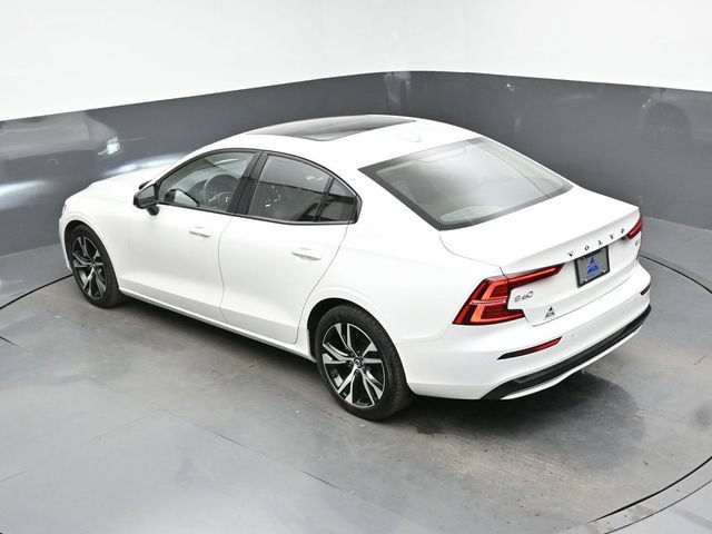 Used 2025 Volvo S60 B5 Core FWD image 20
