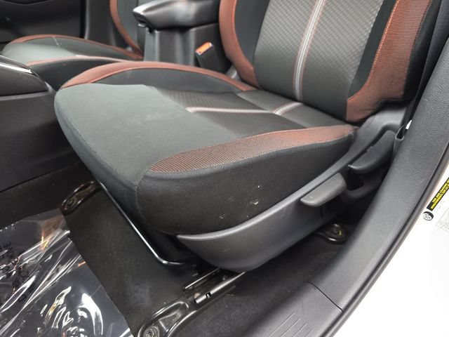 Used 2024 Nissan Versa SR FWD image 28
