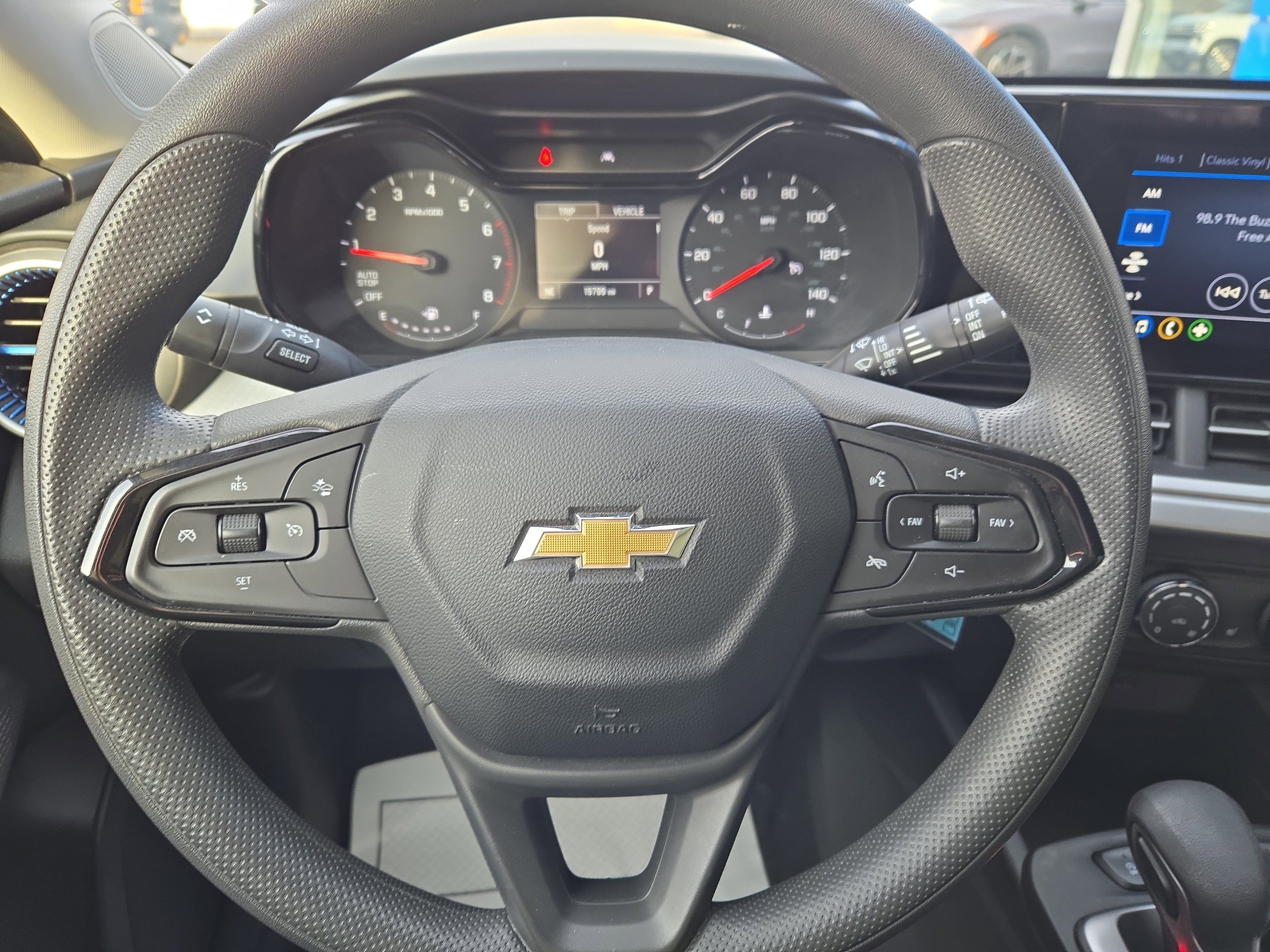 Used 2024 Chevrolet Trax LS w/ LS Convenience Package image 14