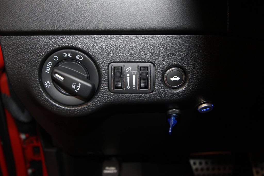 Used 2022 Dodge Charger R/T w/ Daytona Edition Group RWD image 9