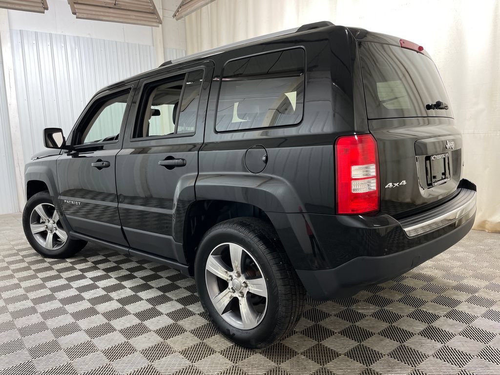Used 2017 Jeep Patriot High Altitude AWD/4WD image 39