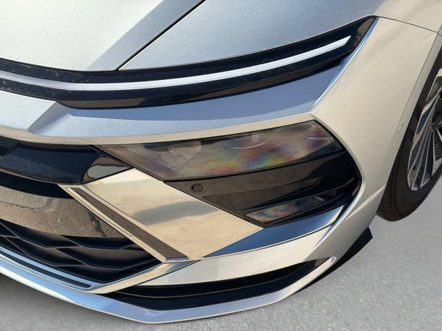 New 2026 Hyundai Sonata Limited FWD image 9