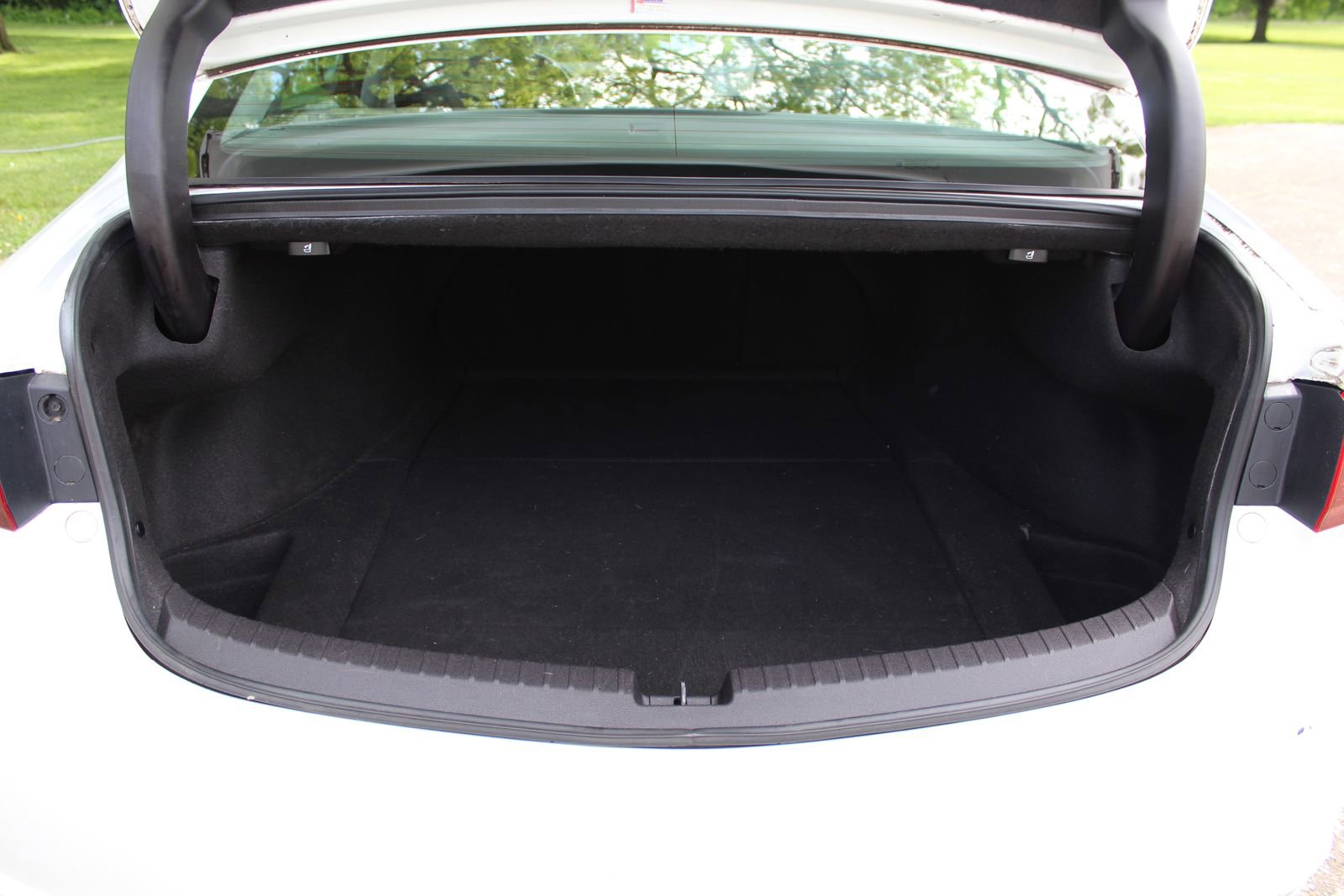 Used 2017 Acura TLX FWD image 22