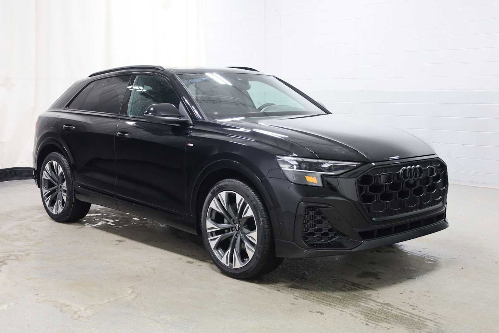New 2026 Audi Q8 Premium Plus image 13