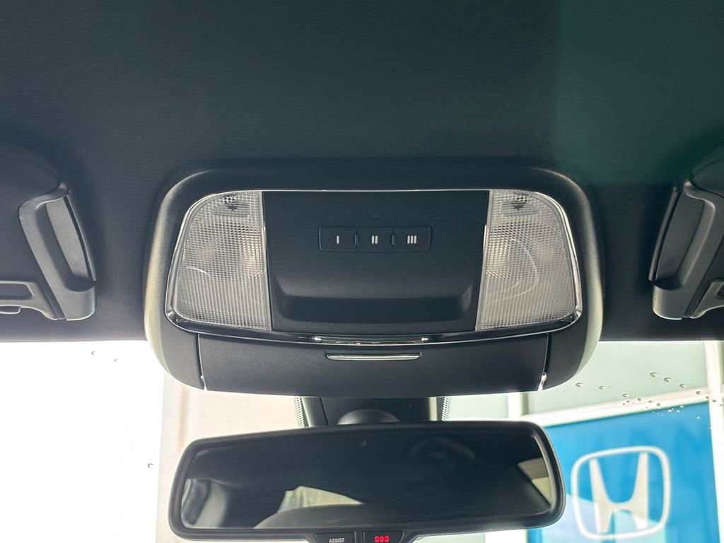 Used 2020 Dodge Charger Scat Pack w/ Navigation & Travel Group image 20