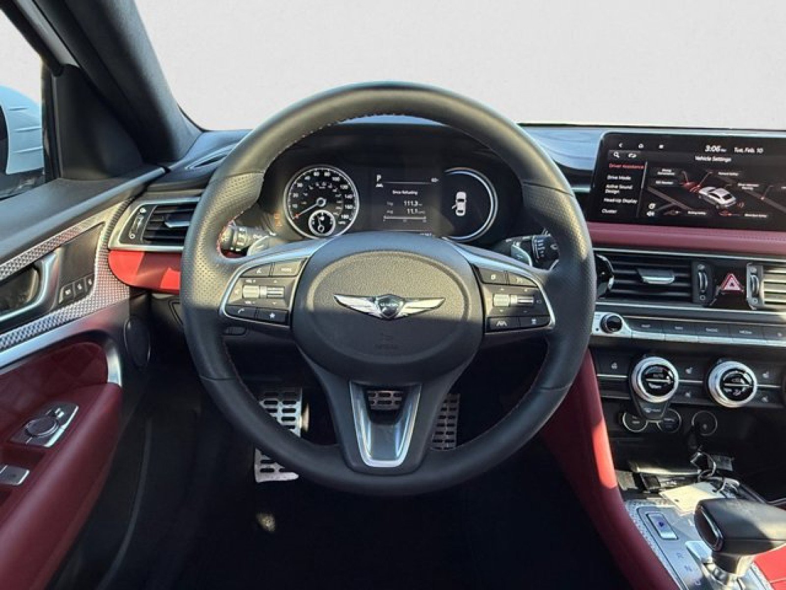 Used 2023 Genesis G70 3.3T w/ Sport Prestige Package image 15