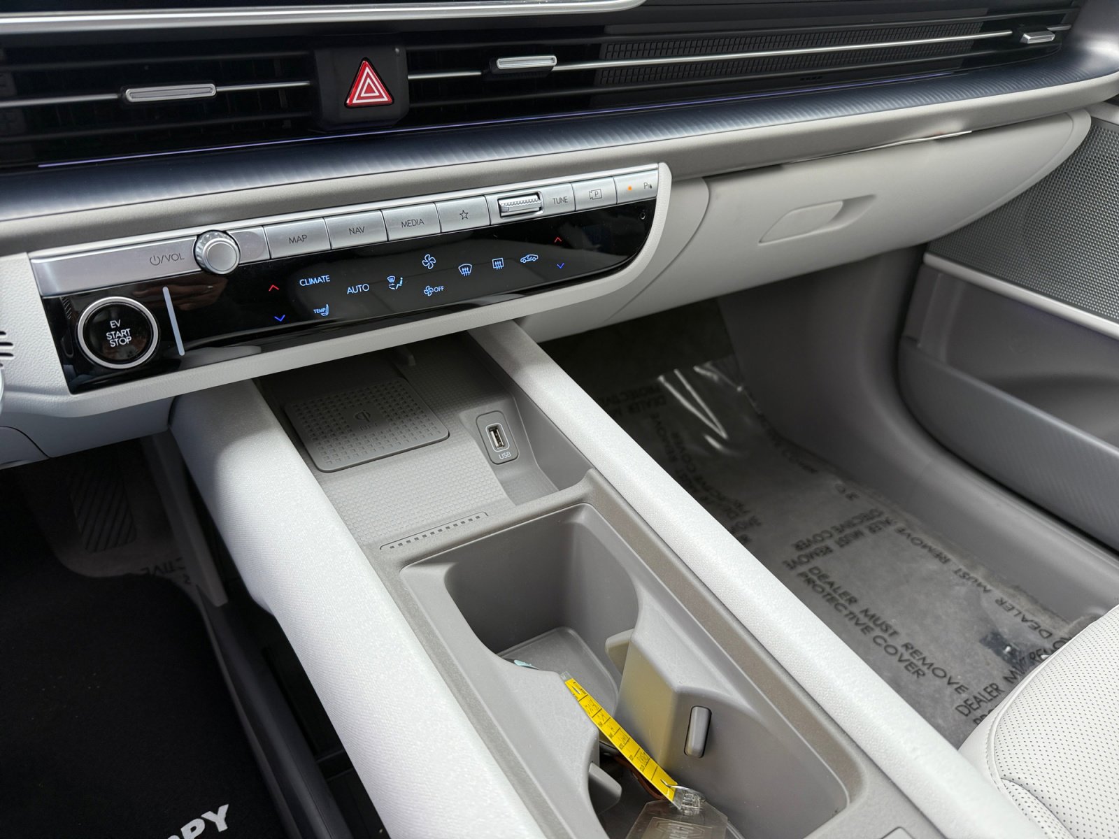 Certified 2024 Hyundai Ioniq 6 SEL AWD/4WD image 13