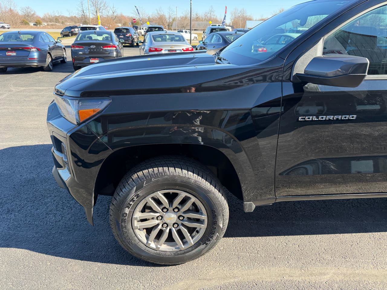 Used 2023 Chevrolet Colorado LT w/ LT Convenience Package image 11