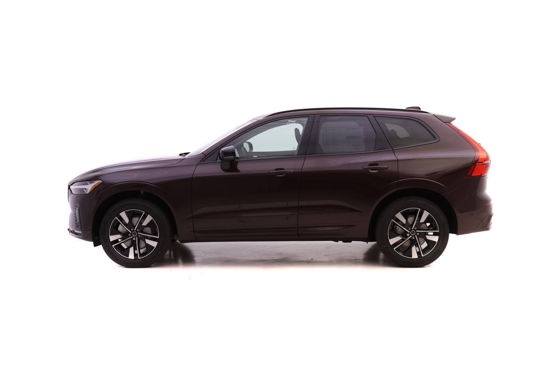 New 2026 Volvo XC60 B5 Plus w/ Protection Package Premier image 3