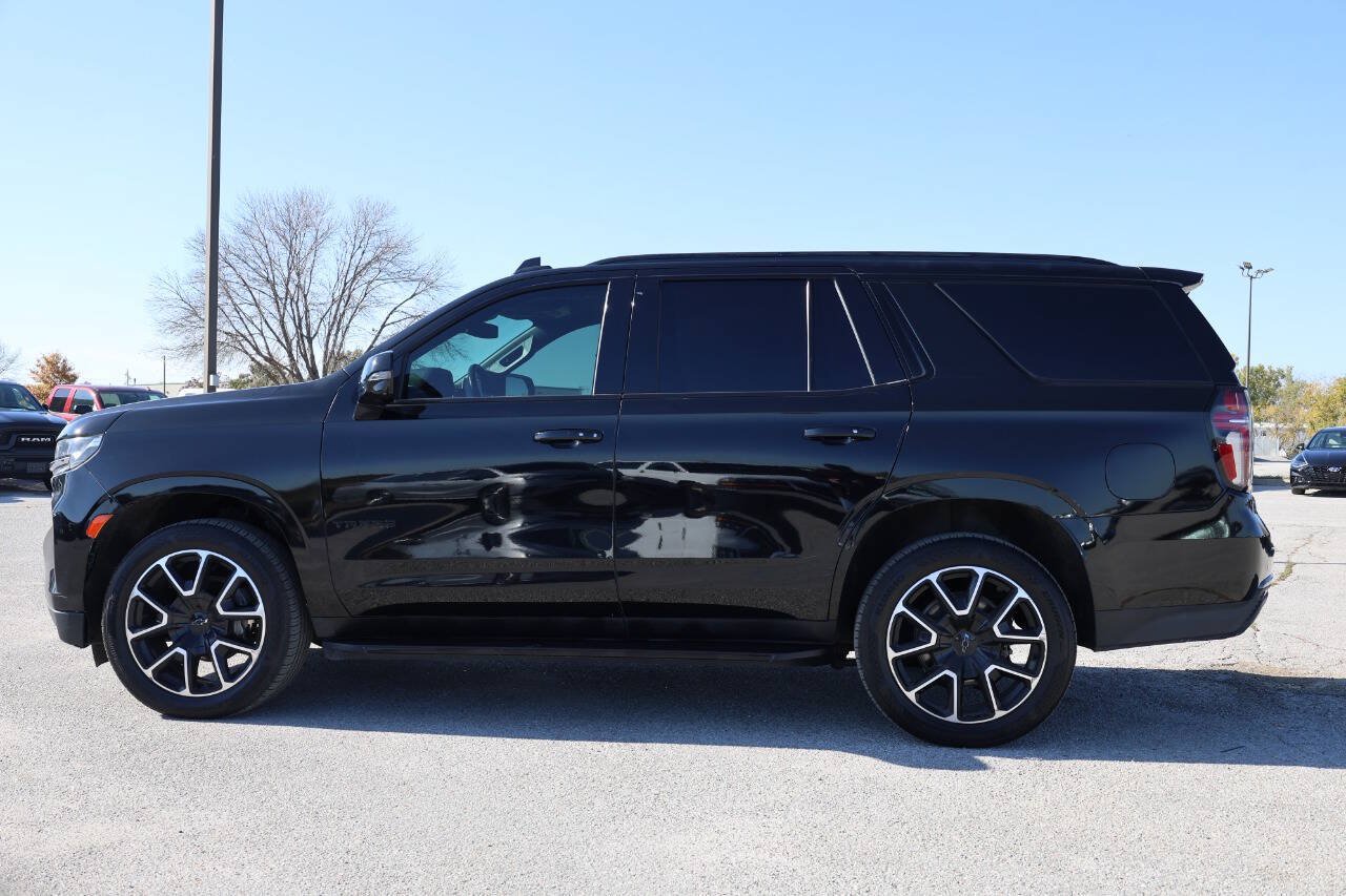 Used 2022 Chevrolet Tahoe RST w/ Luxury Package AWD/4WD image 8