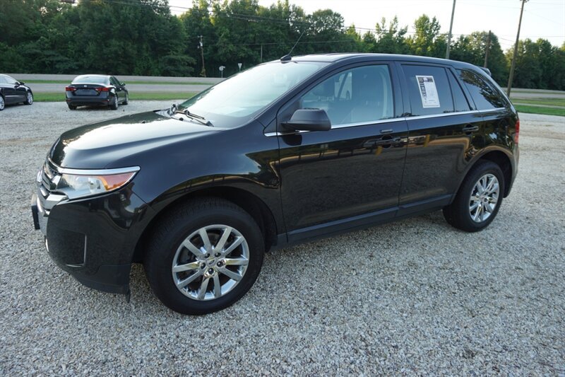 Used 2012 Ford Edge Limited w/ Driver Entry Pkg FWD image 7