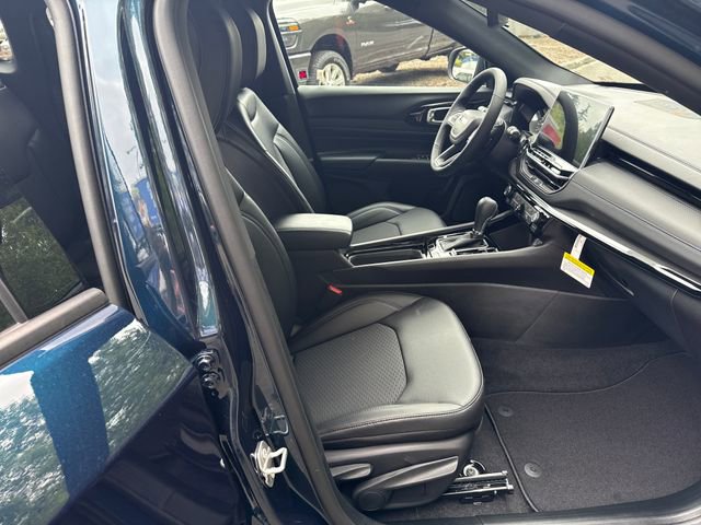 New 2026 Jeep Compass Latitude AWD/4WD image 9