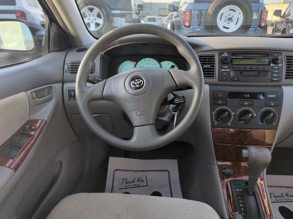 Used 2004 Toyota Corolla LE FWD image 13