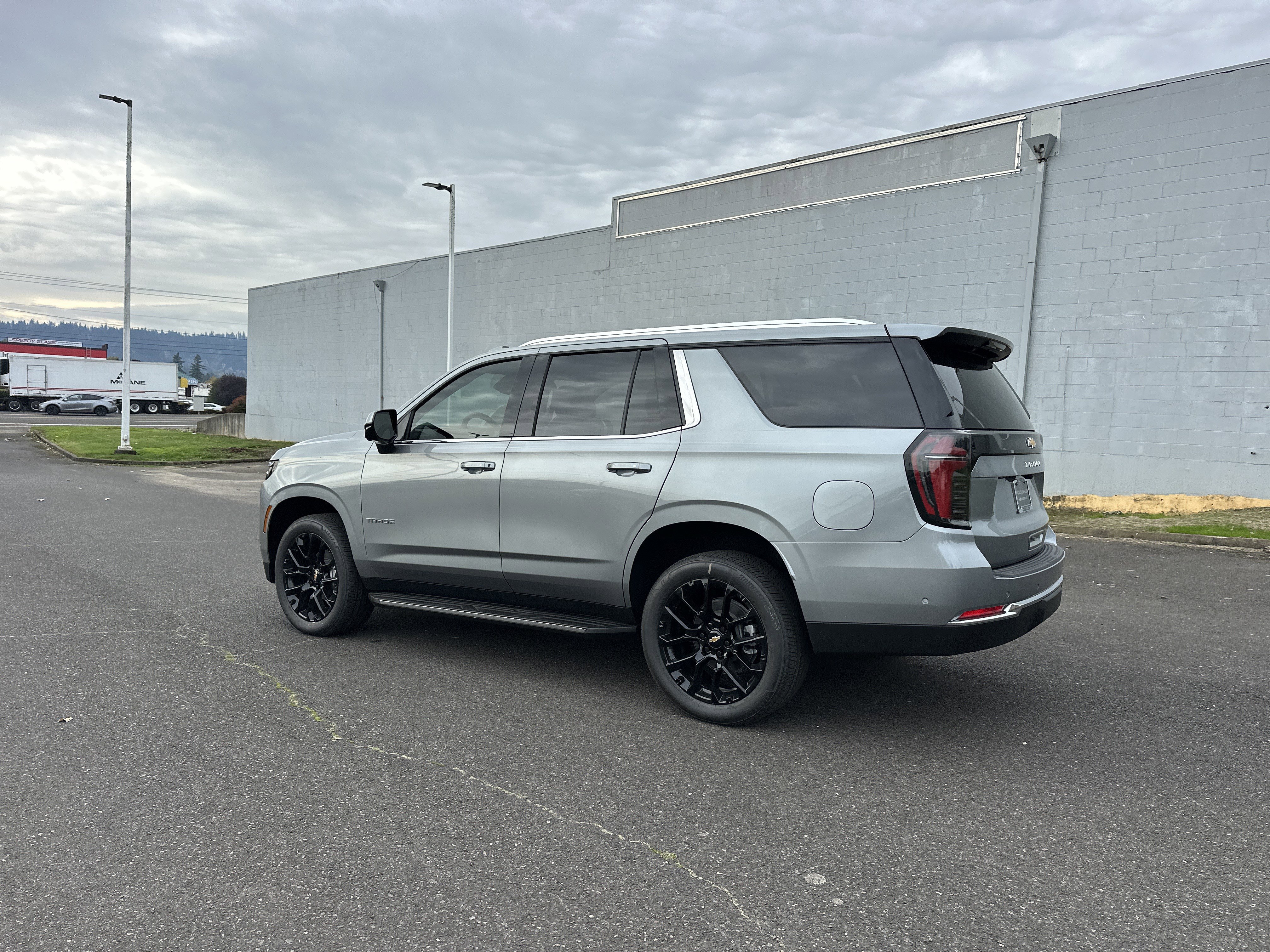 New 2026 Chevrolet Tahoe LS image 3
