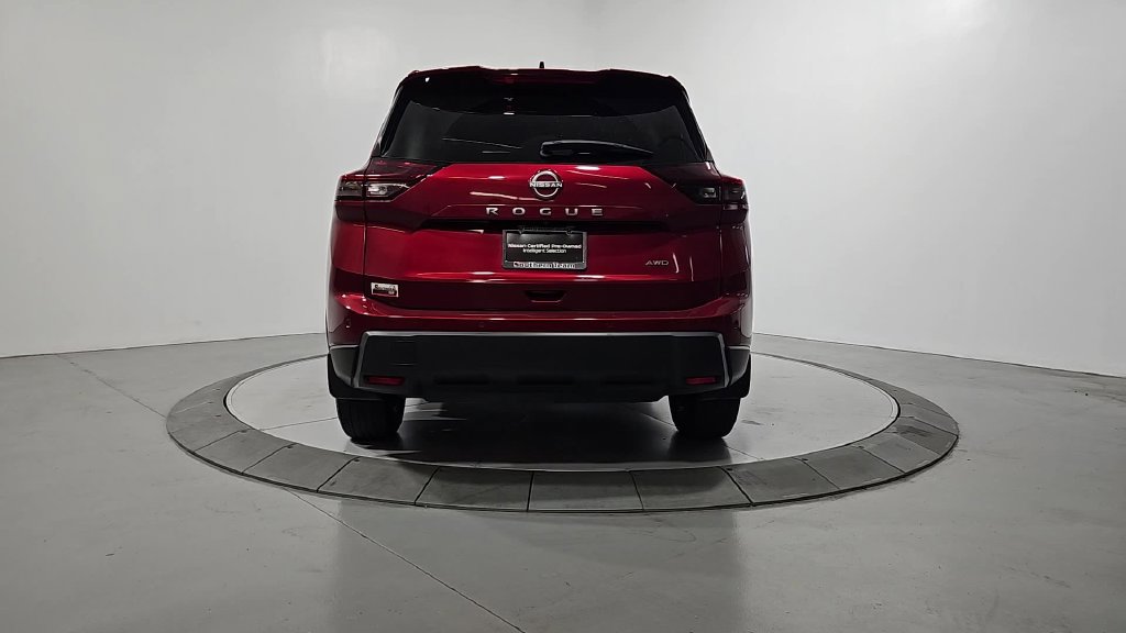 Certified 2025 Nissan Rogue S AWD/4WD image 4