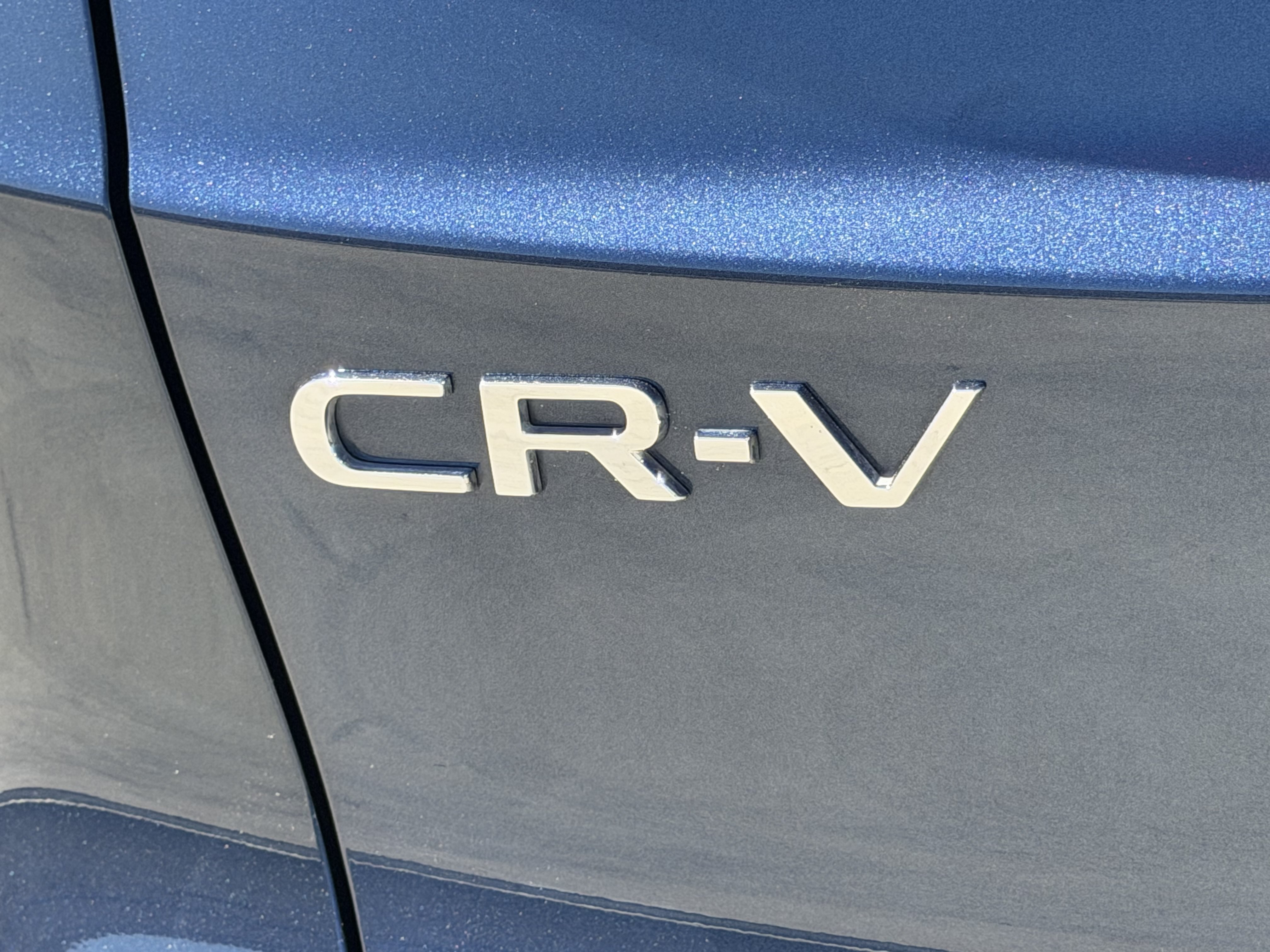 Used 2025 Honda CR-V LX image 14
