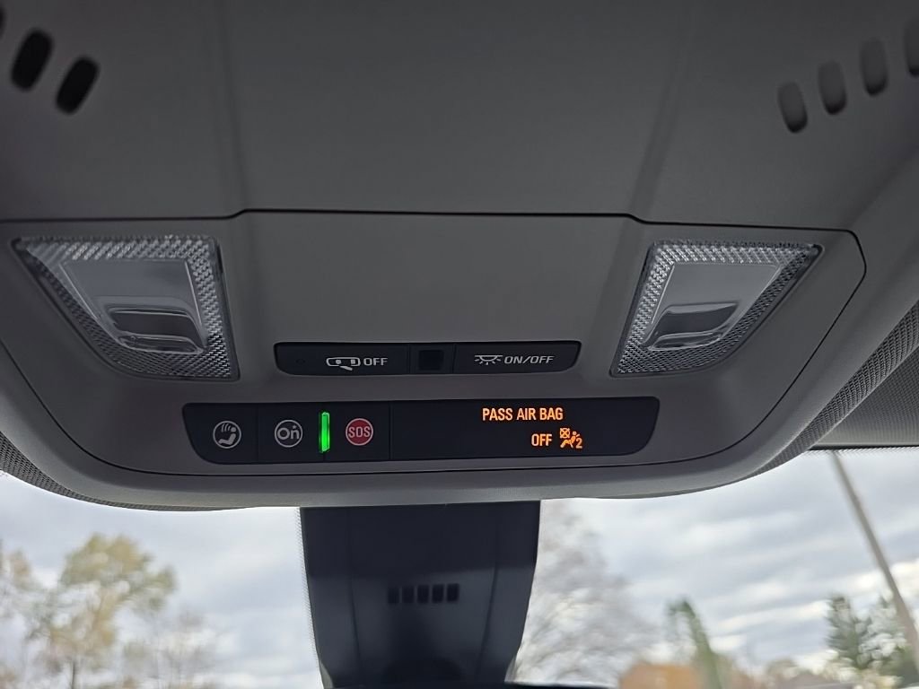 Used 2024 Chevrolet Equinox LS w/ LS Convenience Package image 24