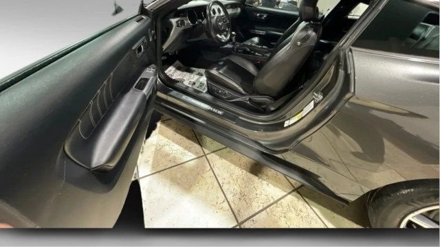 Used 2017 Ford Mustang Premium w/ Equipment Group 201A image 9