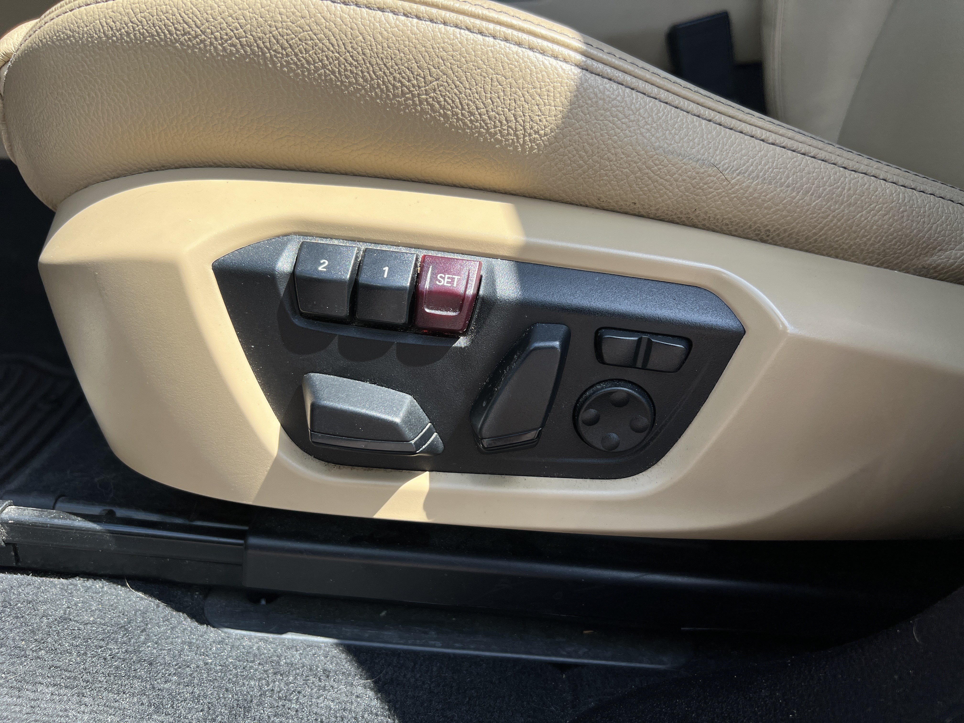 Used 2017 BMW X3 sDrive28i RWD image 39