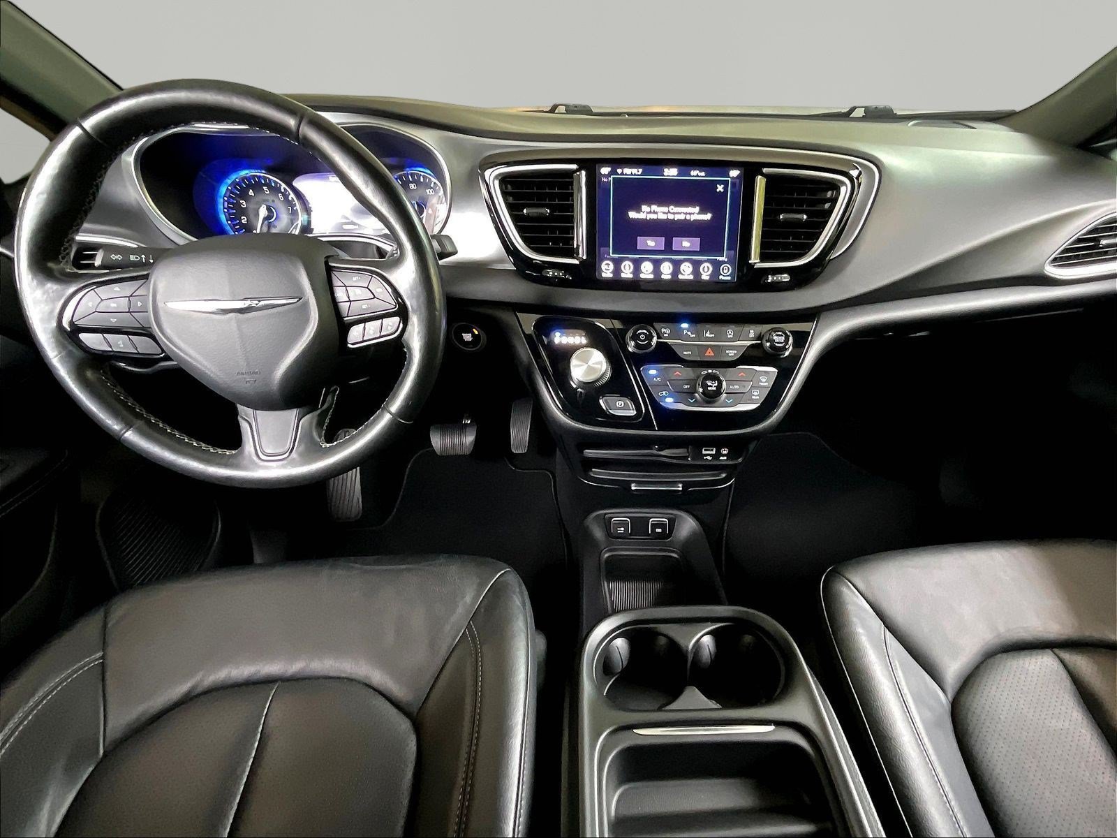 Used 2019 Chrysler Pacifica Touring-L w/ Advanced Safetytec Group FWD image 7