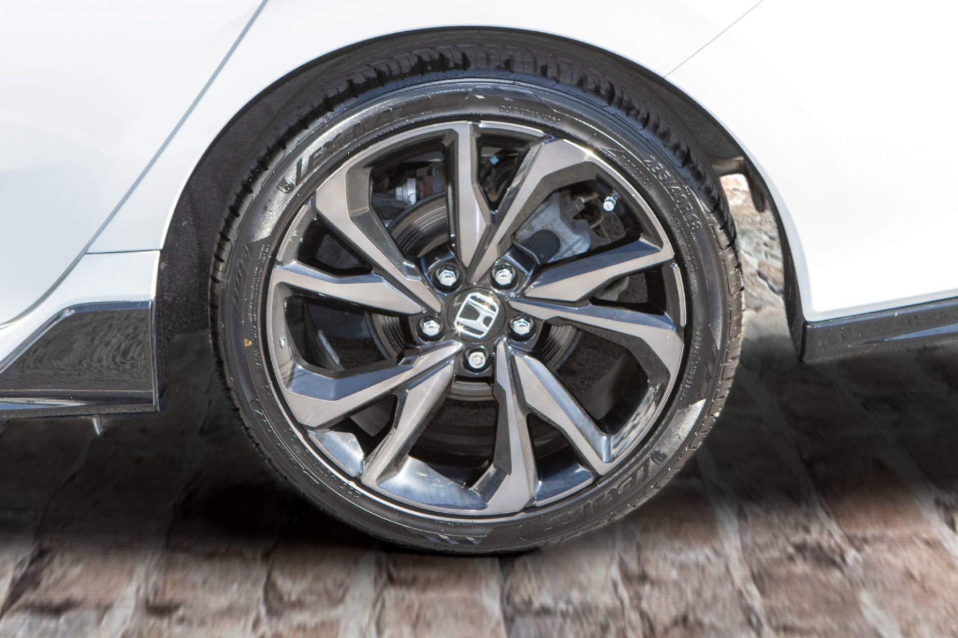 Certified 2018 Honda Civic Sport image 34