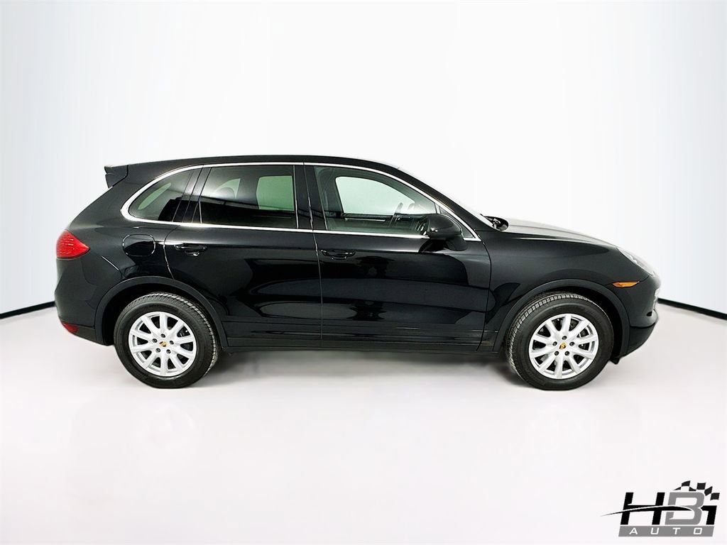 Used 2014 Porsche Cayenne image 5