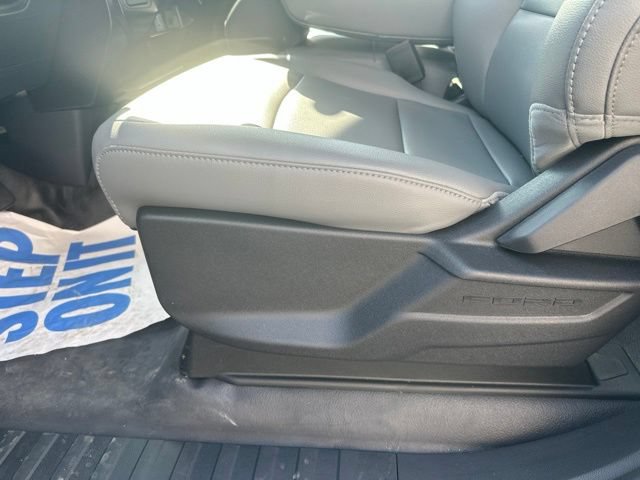 Used 2025 Ford F150 XL RWD image 17