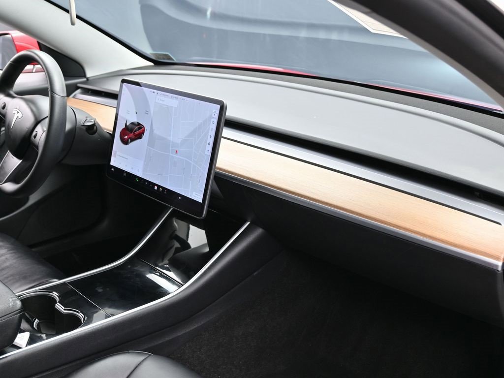 Used 2020 Tesla Model 3 Standard Range Plus image 35