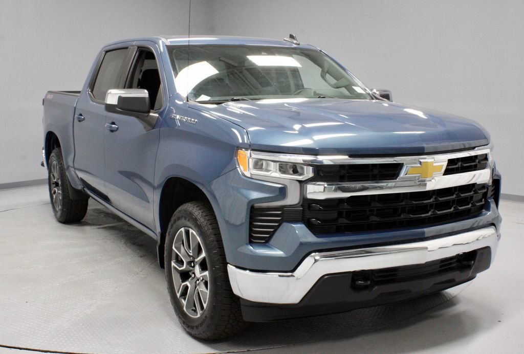 Used 2024 Chevrolet Silverado 1500 LT
