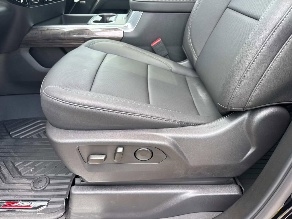 New 2025 Chevrolet Silverado 2500 LTZ w/ LTZ Plus Package image 16