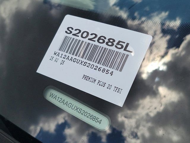 Certified 2025 Audi Q5 Premium Plus w/ Premium Plus image 30