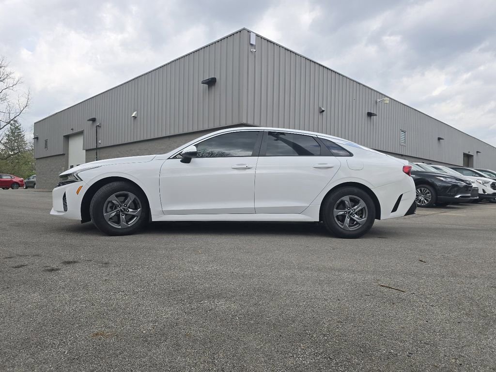 Used 2023 Kia K5 LXS image 11