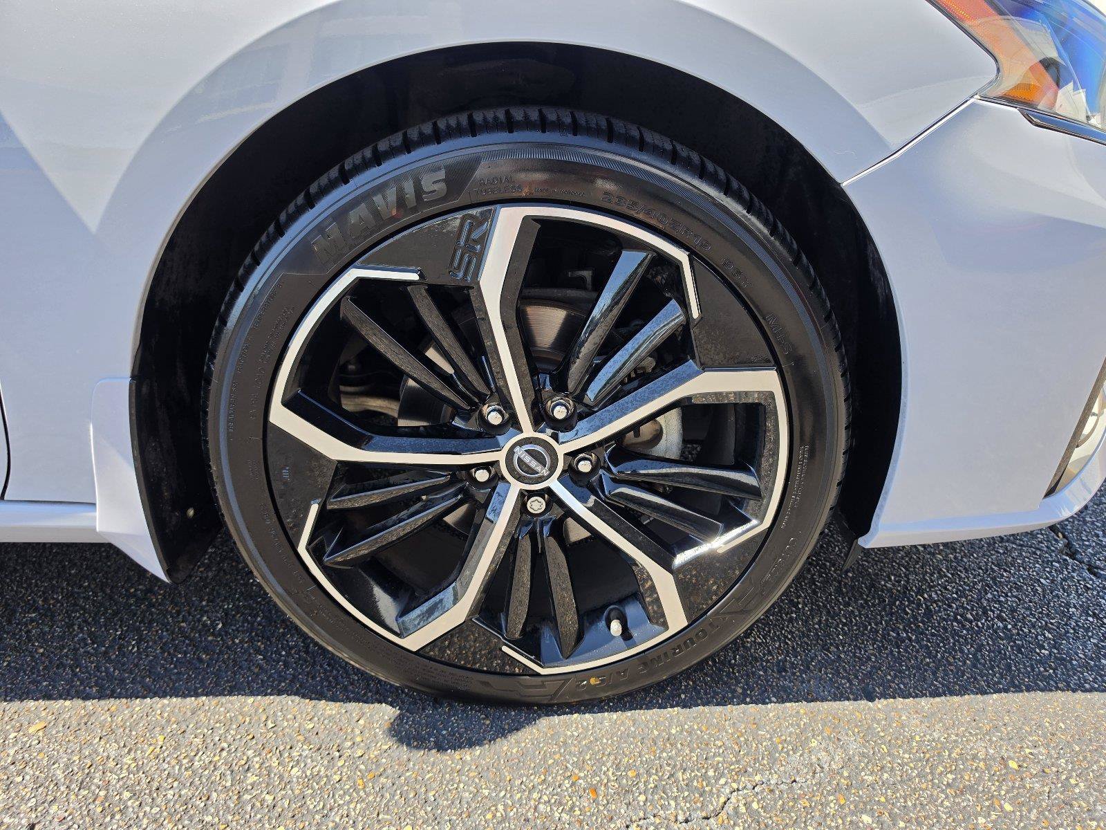 Used 2023 Nissan Altima 2.5 SR w/ SR Premium Package FWD image 40