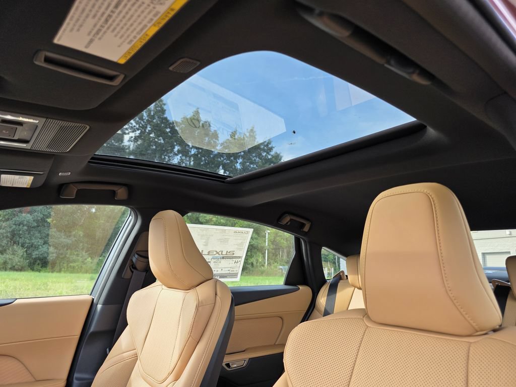 New 2026 Lexus ES 350h AWD image 16