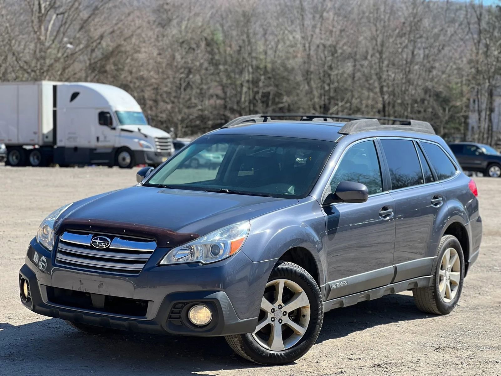 Used 2014 Subaru Outback 2.5i Premium image 2