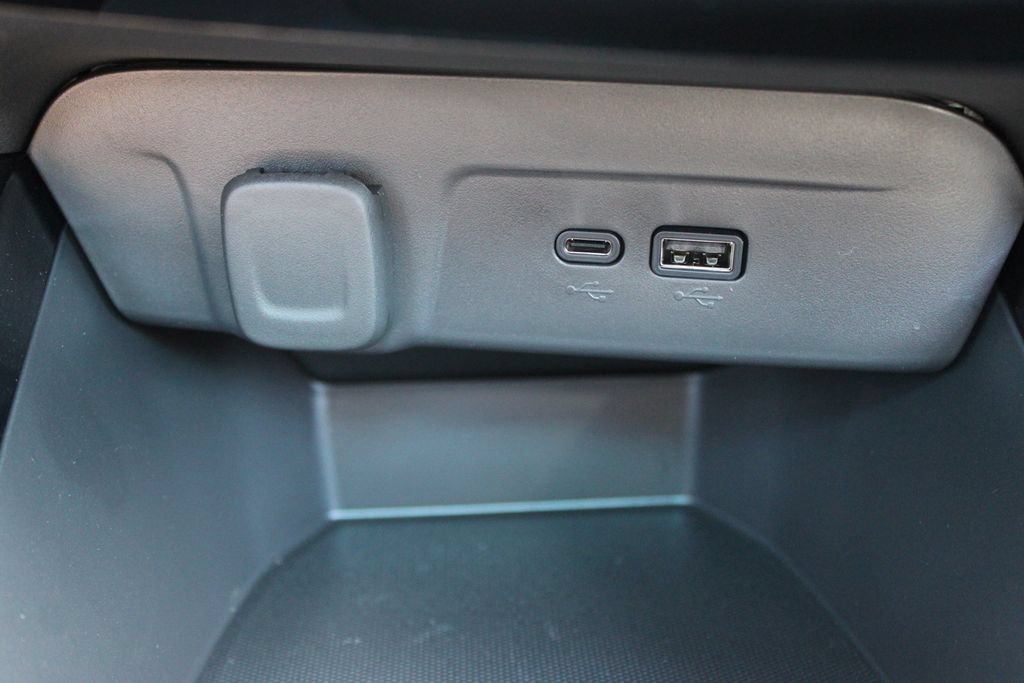 New 2026 Chevrolet Trax RS w/ Driver Confidence Package FWD image 48