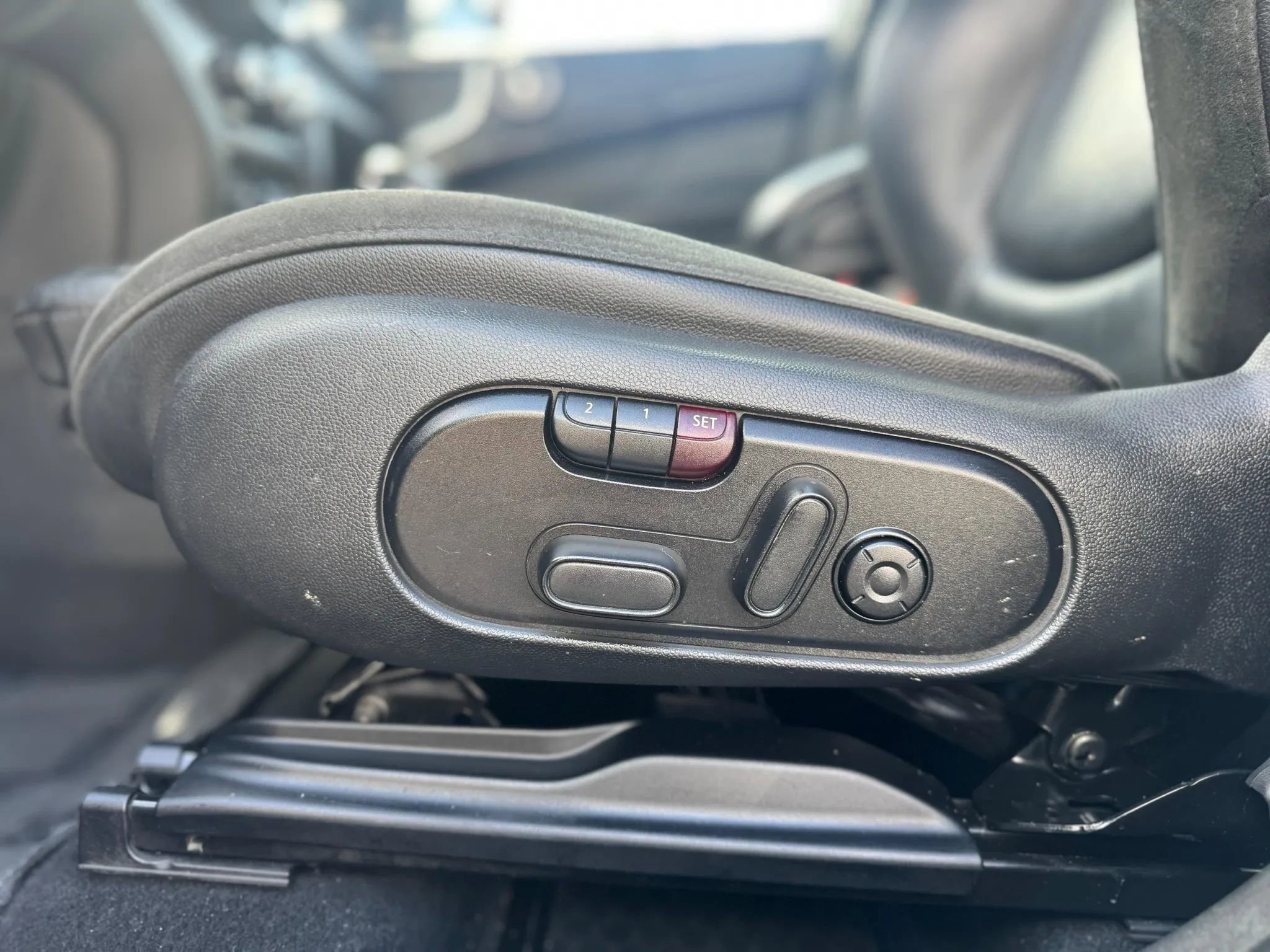 Used 2019 MINI Cooper Countryman SE AWD/4WD image 19
